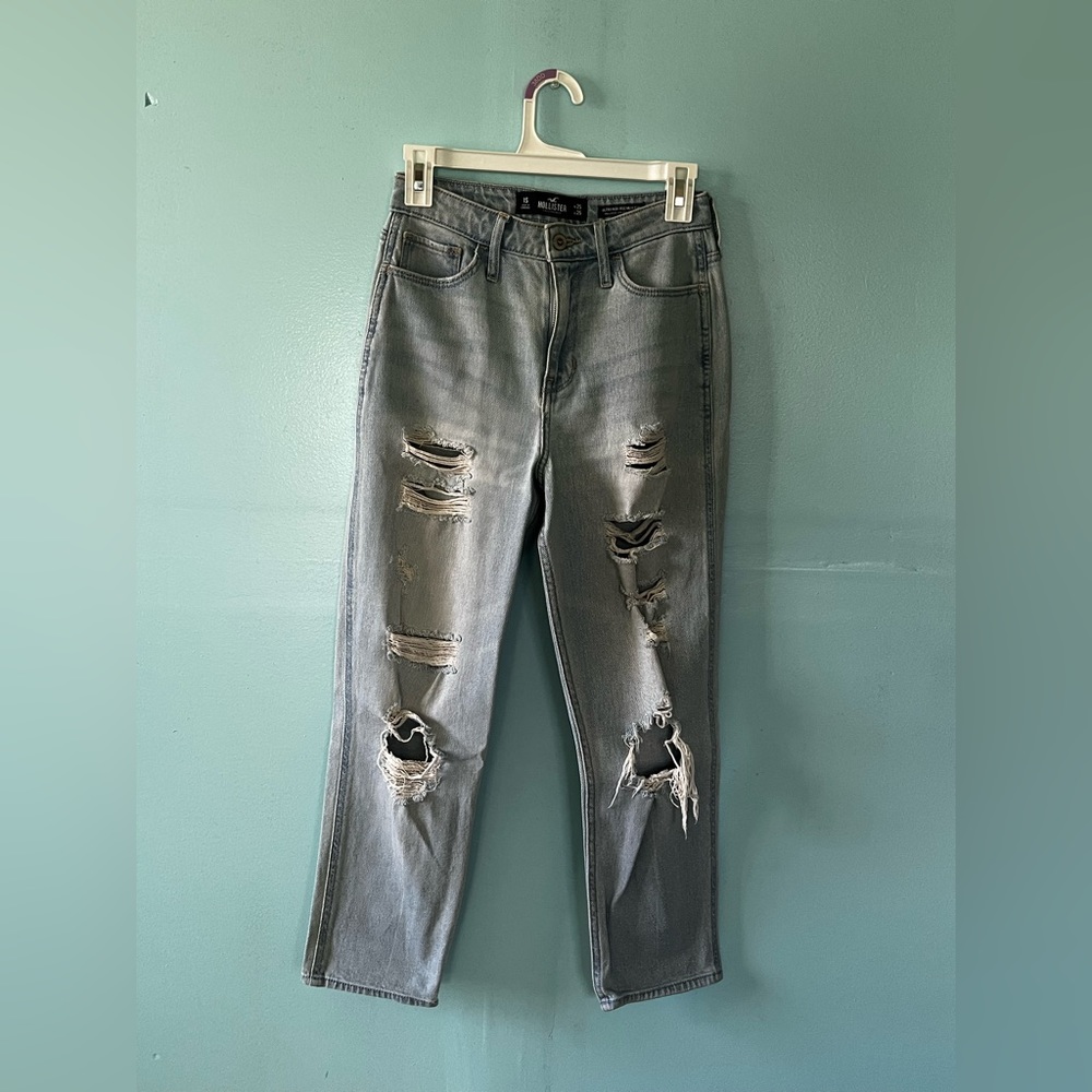 Hollister ultra high rise mom jeans